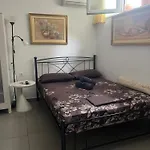 Centrally Located Private Rooms