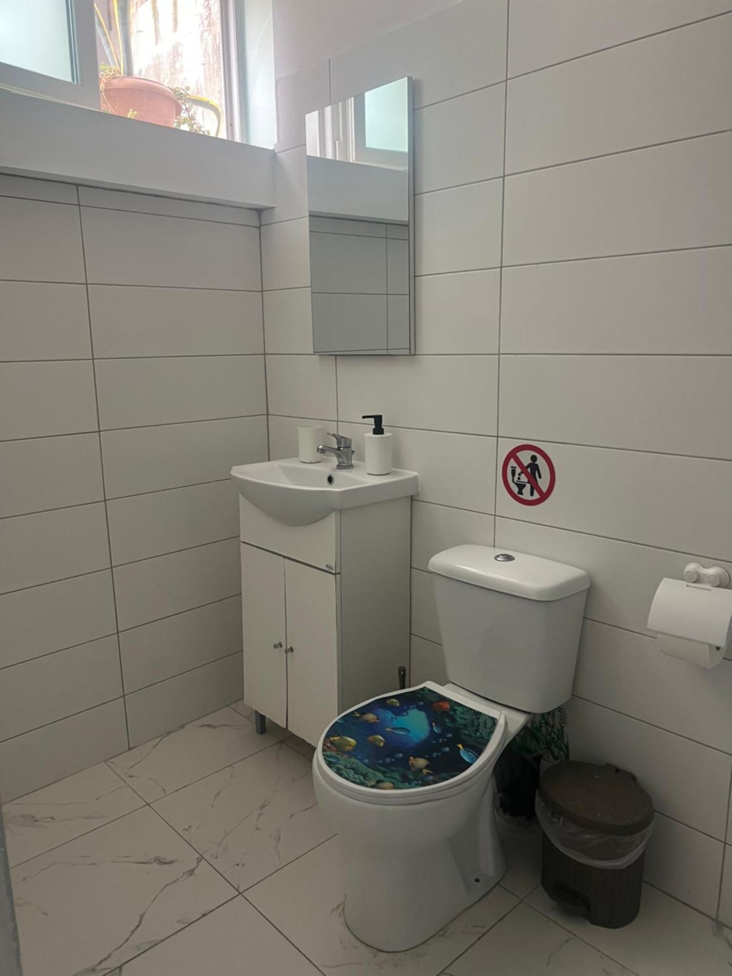 Guest house Centrally Located Private